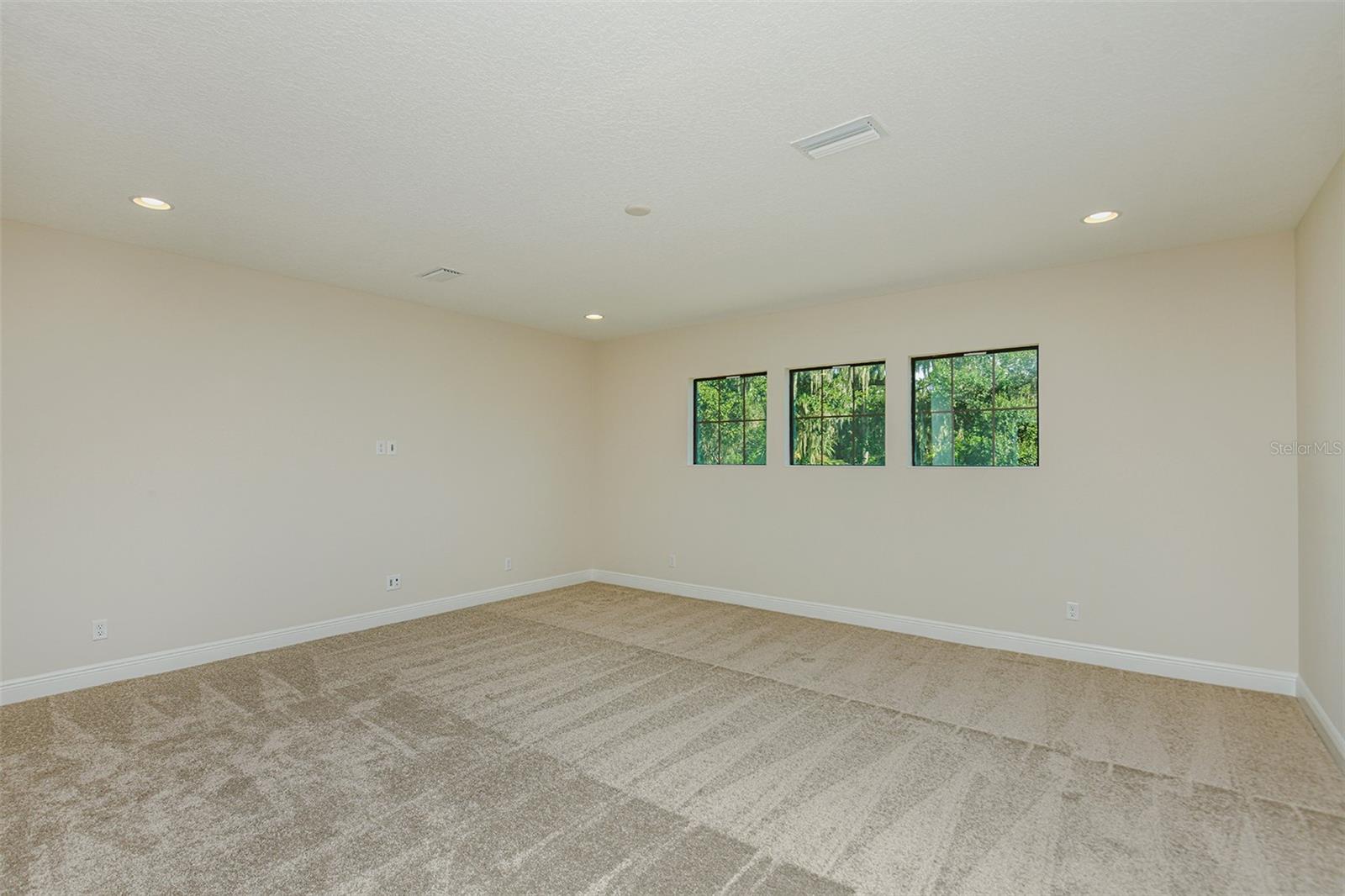 SANCTUARY - Residential