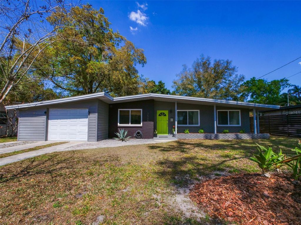 Photo of 3505 Corrine Drive, Orlando, FL 32803 (MLS # O6390232)