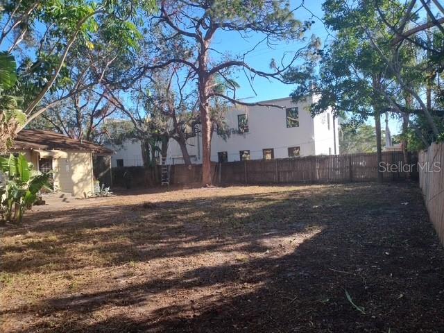 1958 BOUGAINVILLEA STREET