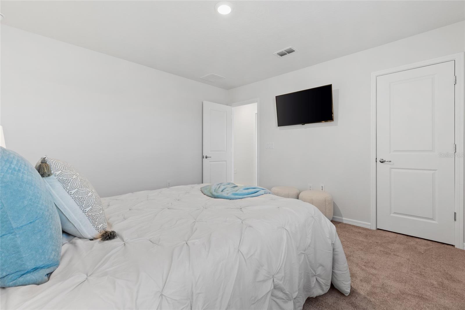 OAKS OF PASCO - Residential