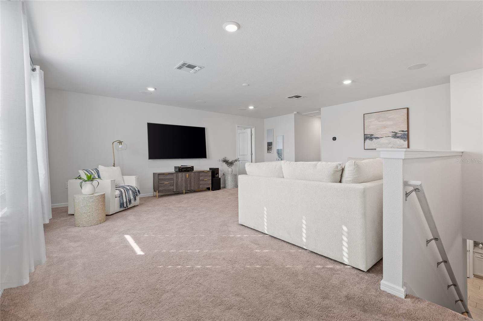 OAKS OF PASCO - Residential