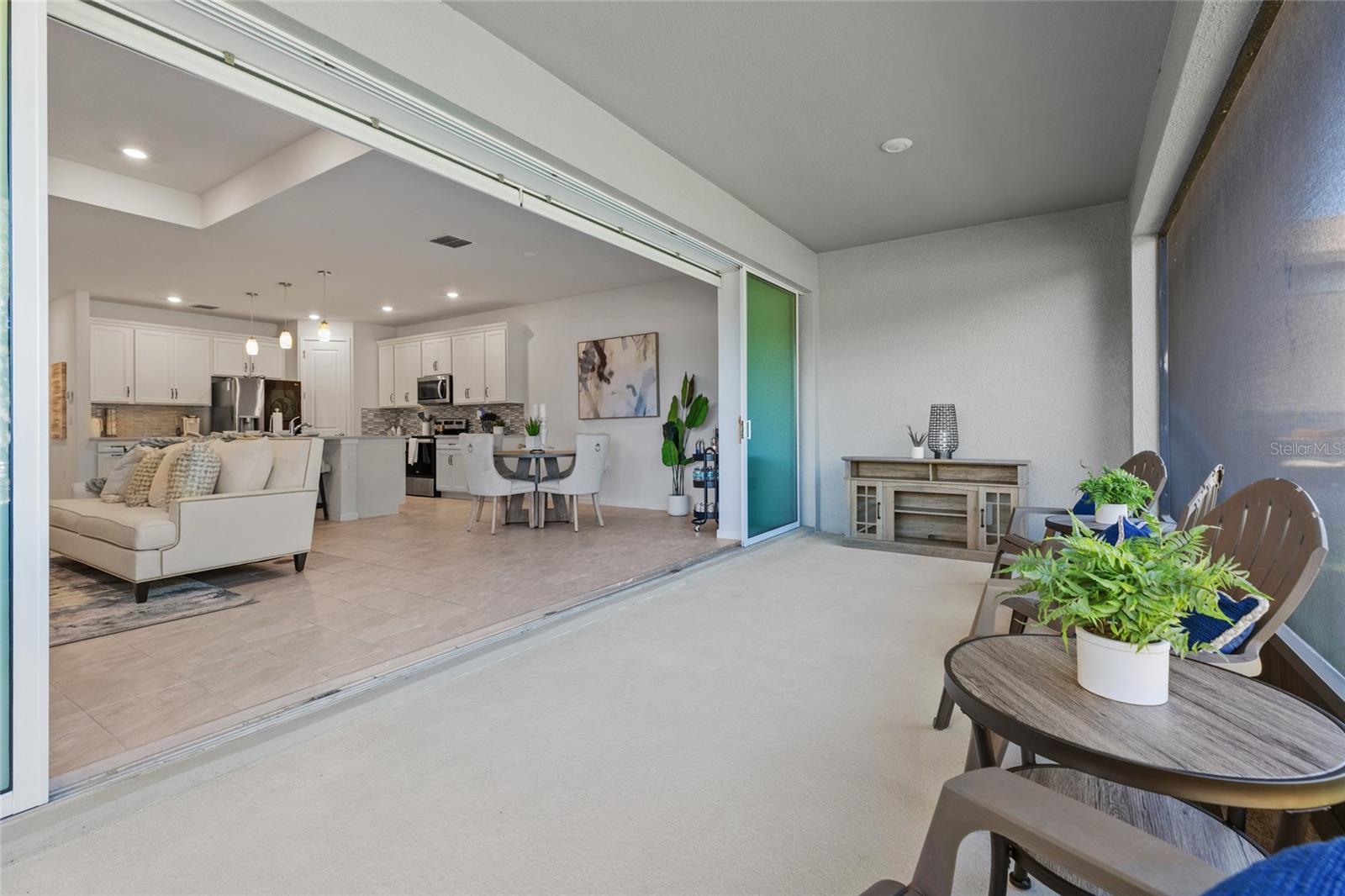 OAKS OF PASCO - Residential