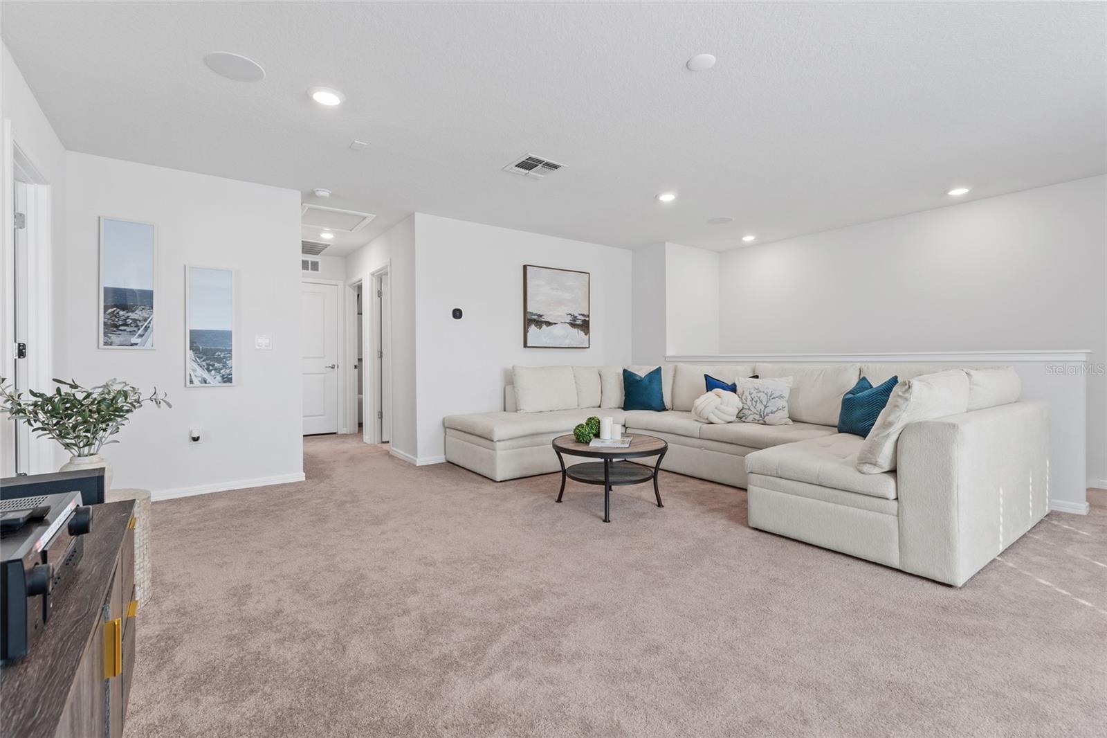 OAKS OF PASCO - Residential