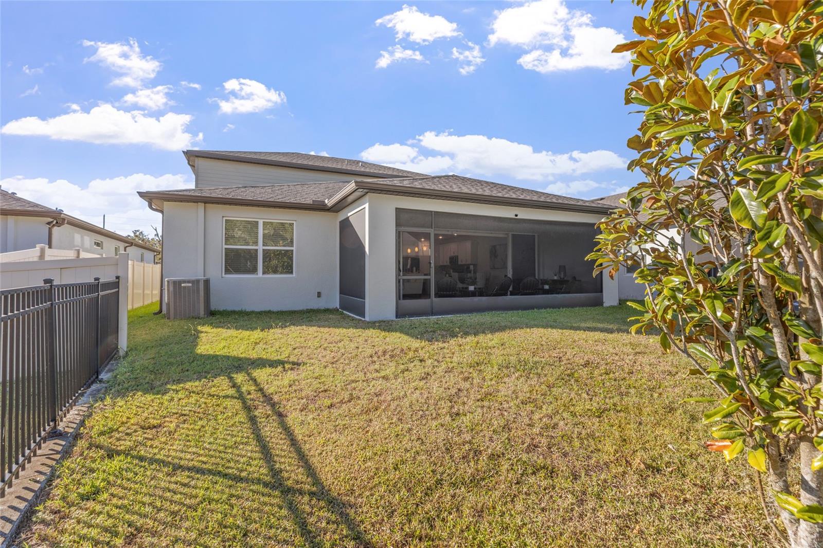 OAKS OF PASCO - Residential