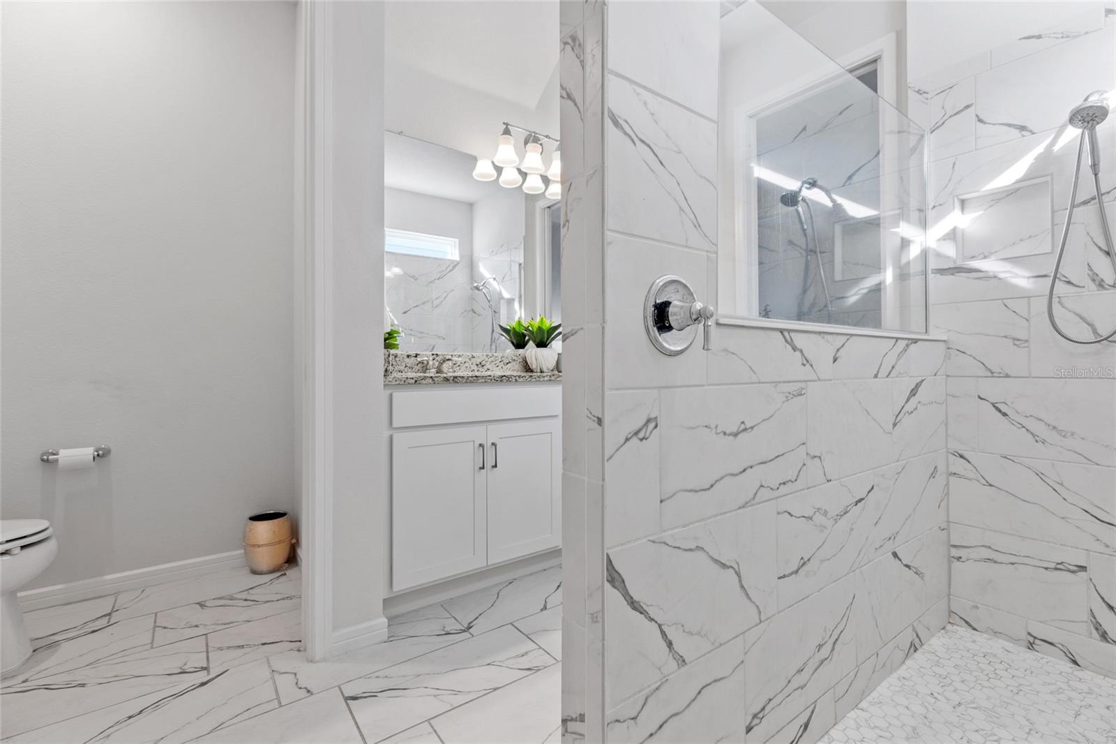 OAKS OF PASCO - Residential