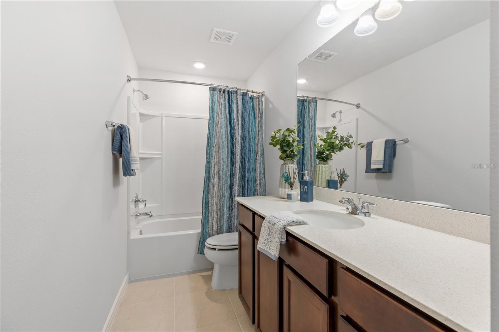 OAKS OF PASCO - Residential