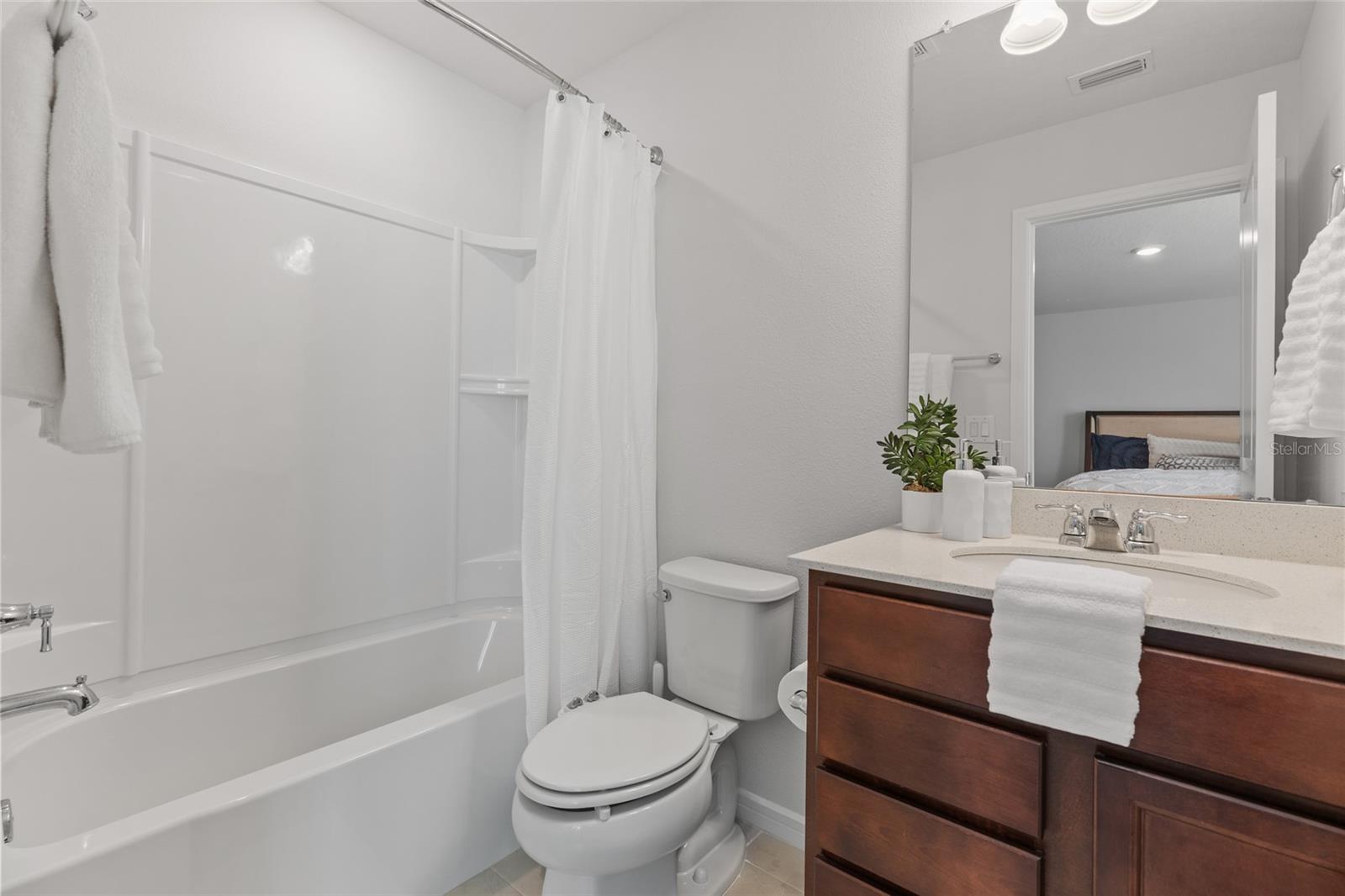 OAKS OF PASCO - Residential