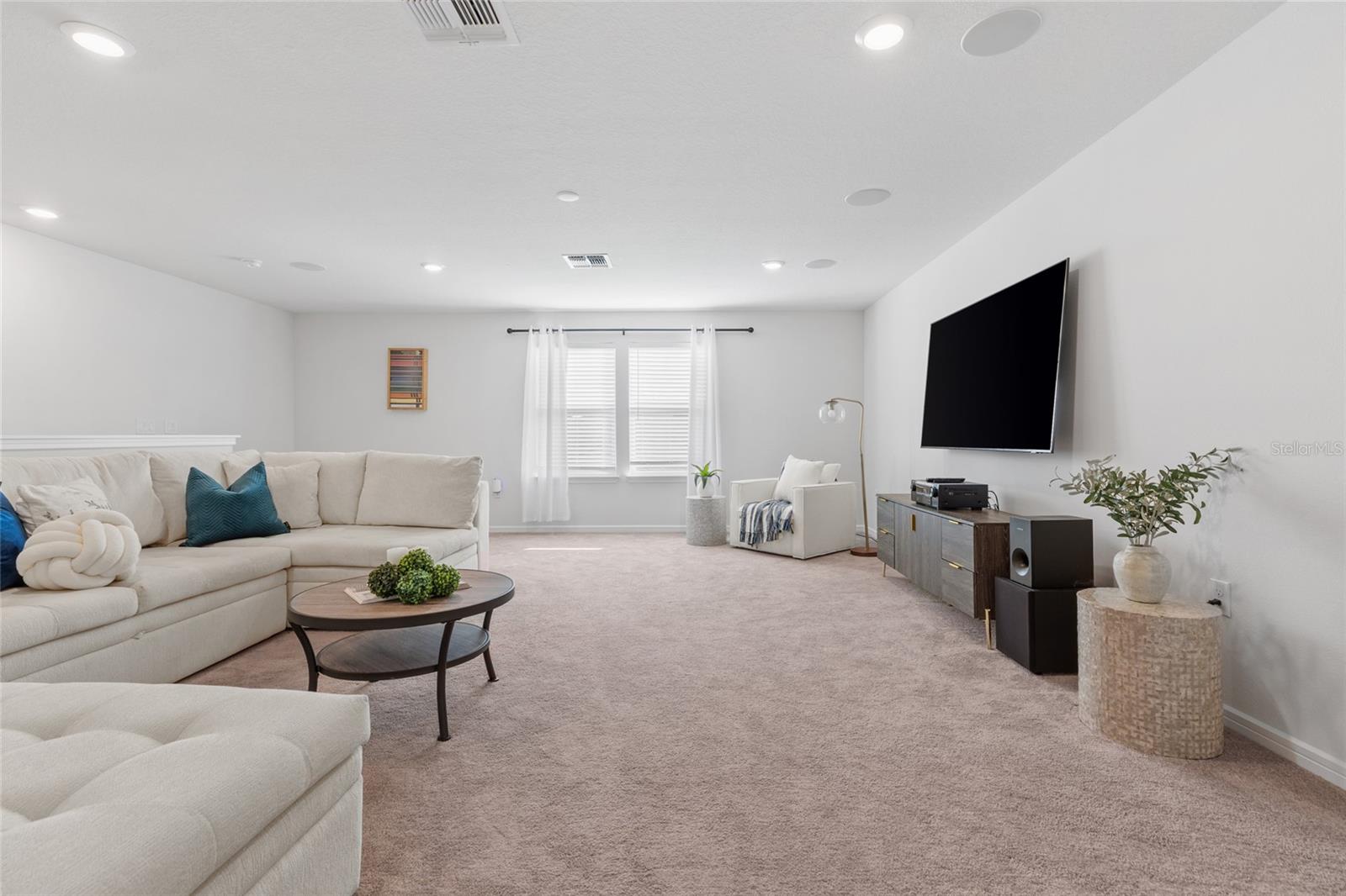 OAKS OF PASCO - Residential