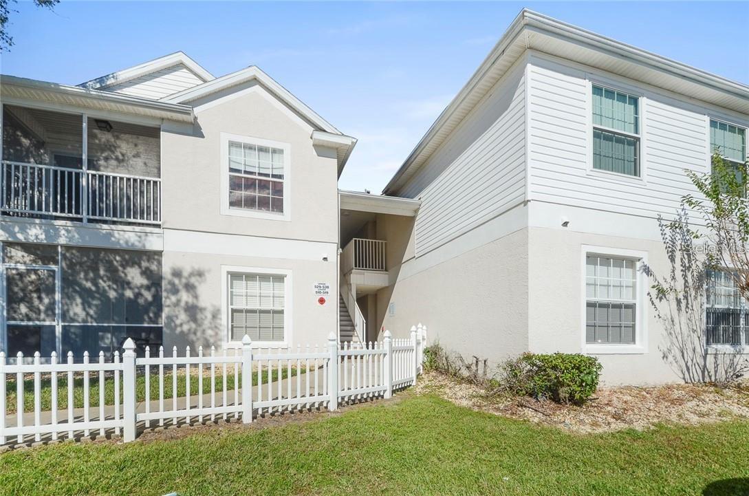 Corner unit condo on ground floor with two bedrooms and two bathrooms in the beautiful Ventura Golf Club community.The unit has a split floor plan. It has indoor laundry with extra storage space. An archway leads into the kitchen which has subway tile backsplash and stainless steel appliance that are also included with the unit. The unit has two bedrooms. Each bedroom has a walk-in closet. There are also two full baths both with bath tubs and a screened in porch. The bedrooms, living room and porch all have ceiling fans. Flooring in the kitchen and bathrooms is tile, and laminate in the rest of the unit. Large windows bring in a lot of natural light to the unit. The community has a 24 hour manned gate and an 19 hole golf course. Community features include basketball court, bocce ball court, tennis court, playground, shuffle board court, fitness room.