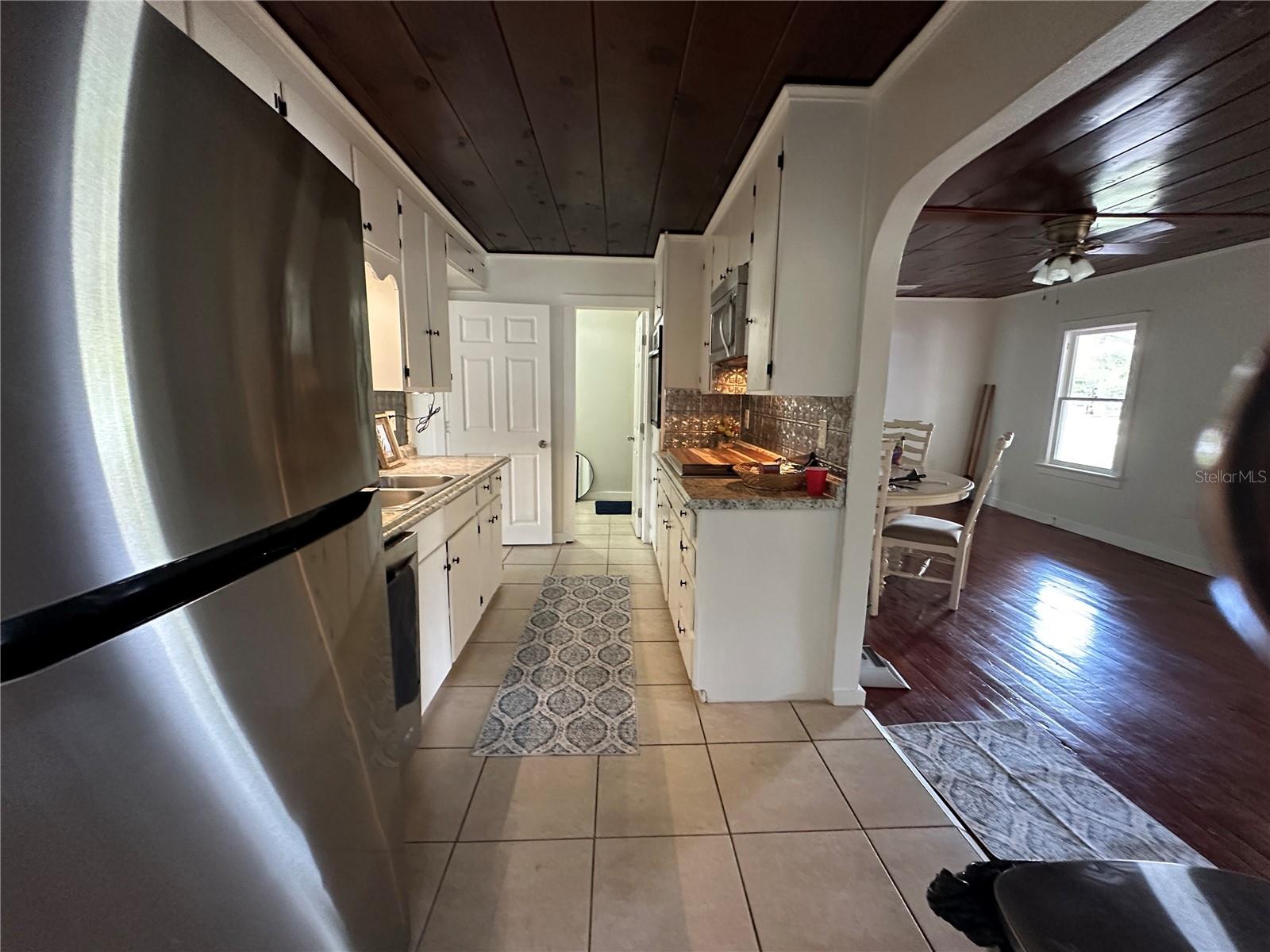 RIO VISTA - Residential Lease