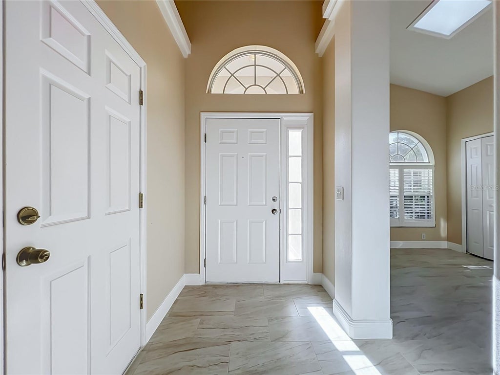 Photo of 1714 Fox Glen Court, Winter Springs, FL 32708 (MLS # O6438093)