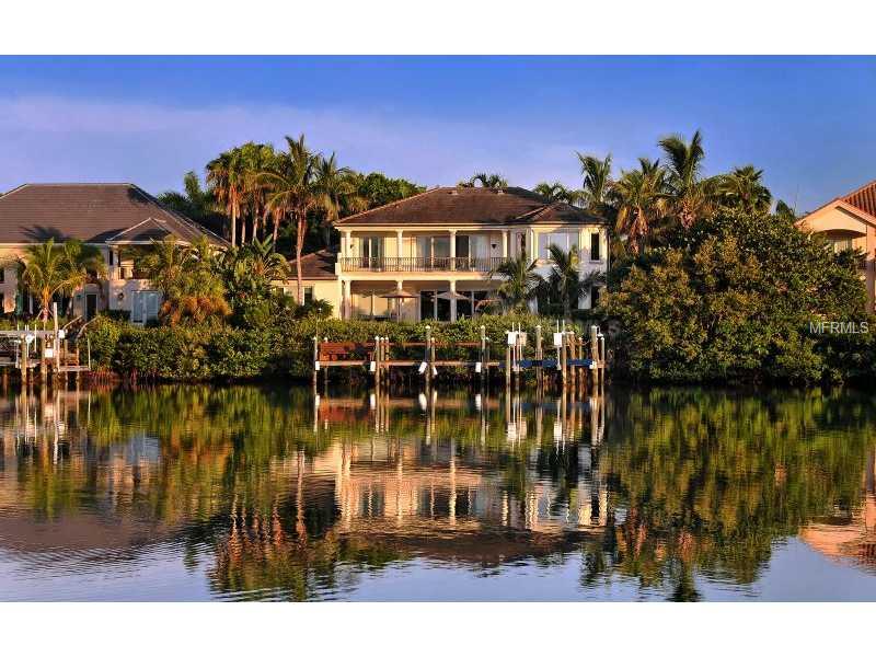 LIGHTHOUSE POINT - Residential