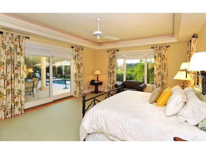 LIGHTHOUSE POINT - Residential