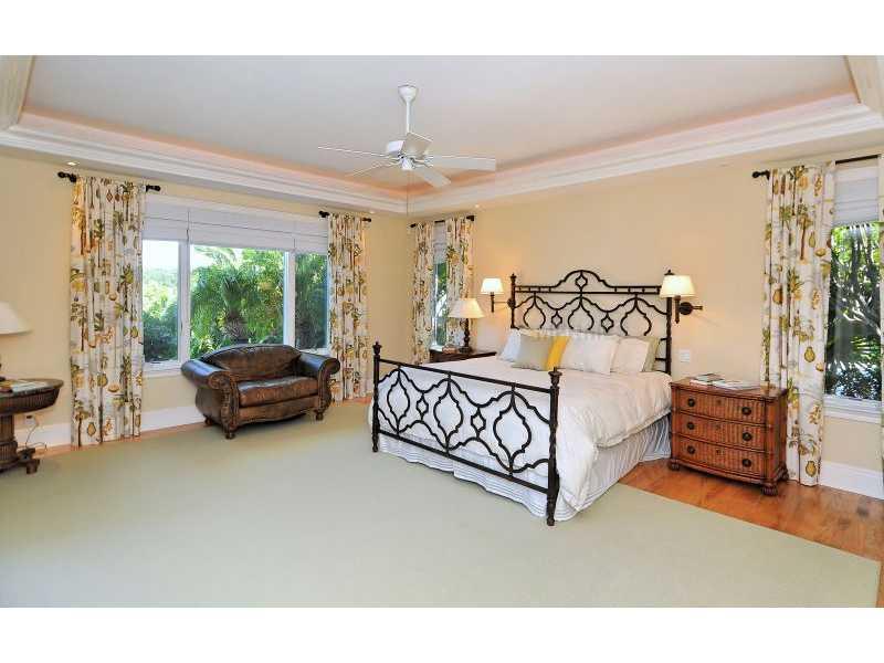 LIGHTHOUSE POINT - Residential