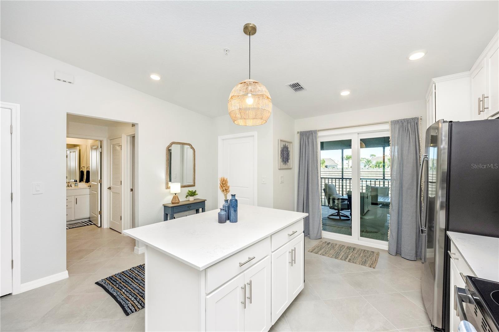 WELLEN PARK GOLF & COUNTRY CLUB - Residential Lease