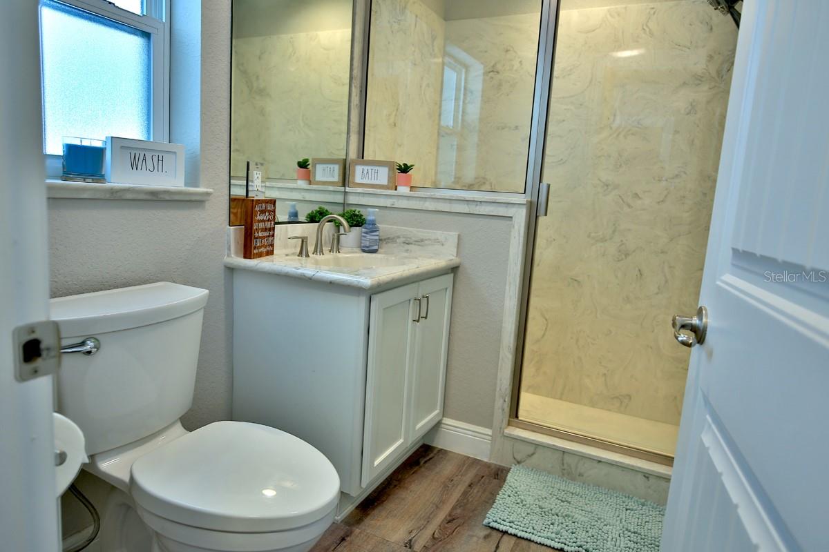 LAKE FAYE - Residential