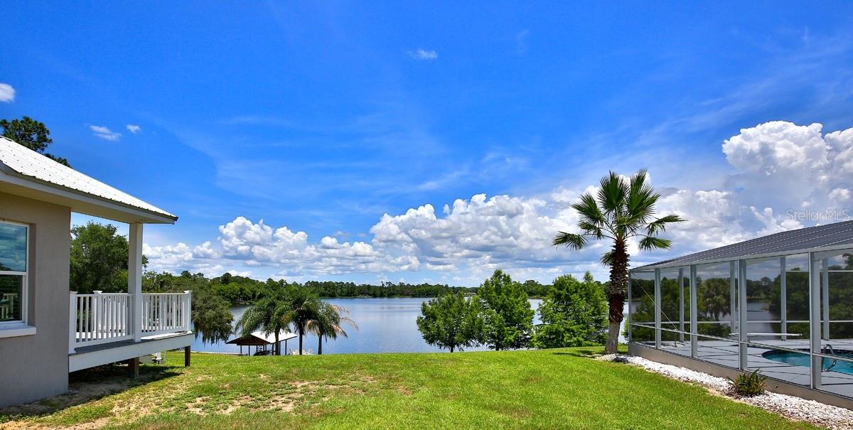 LAKE FAYE - Residential