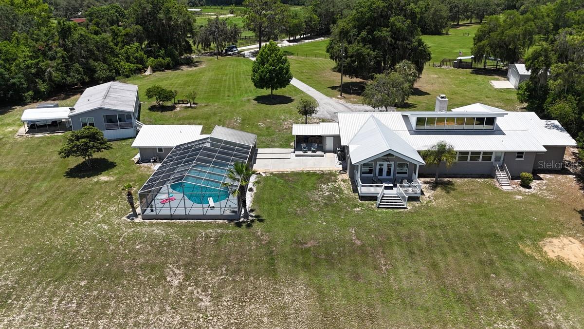 LAKE FAYE - Residential