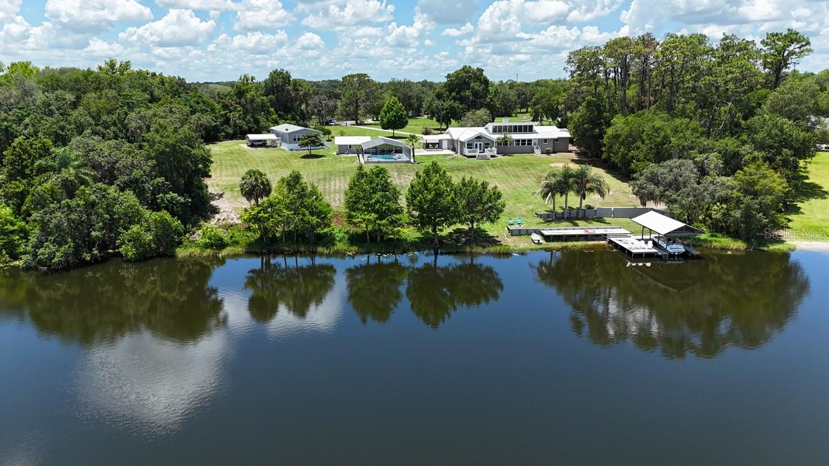 LAKE FAYE - Residential