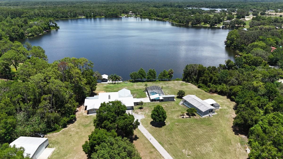 LAKE FAYE - Residential