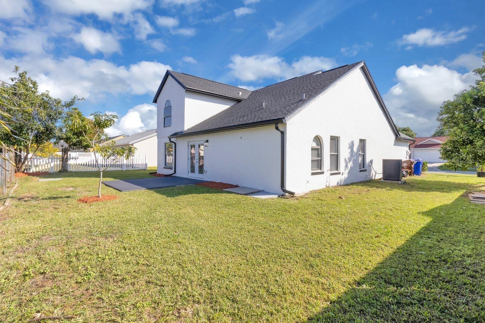 MILL RUN UNIT 6 - Residential Lease