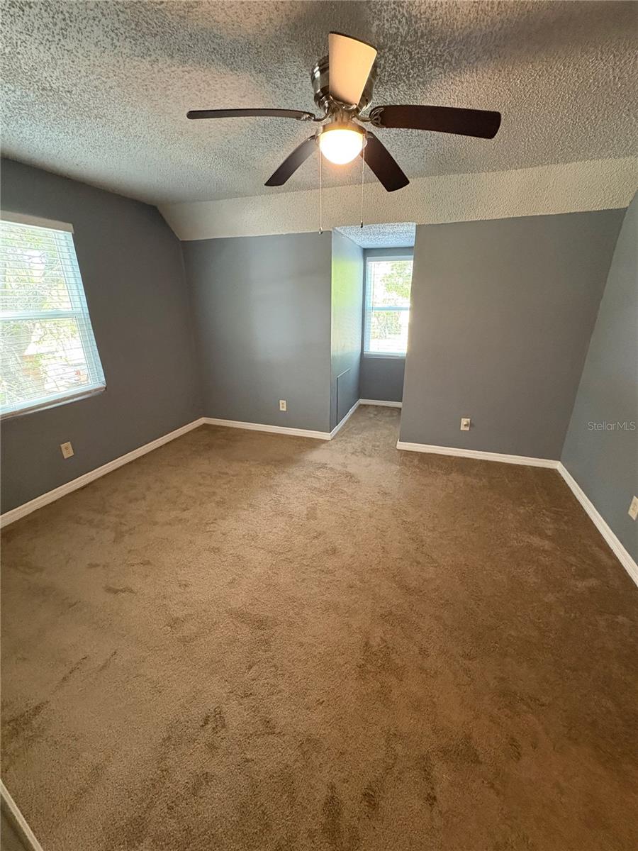 GROVELAND FARMS 23-22-24 - Residential