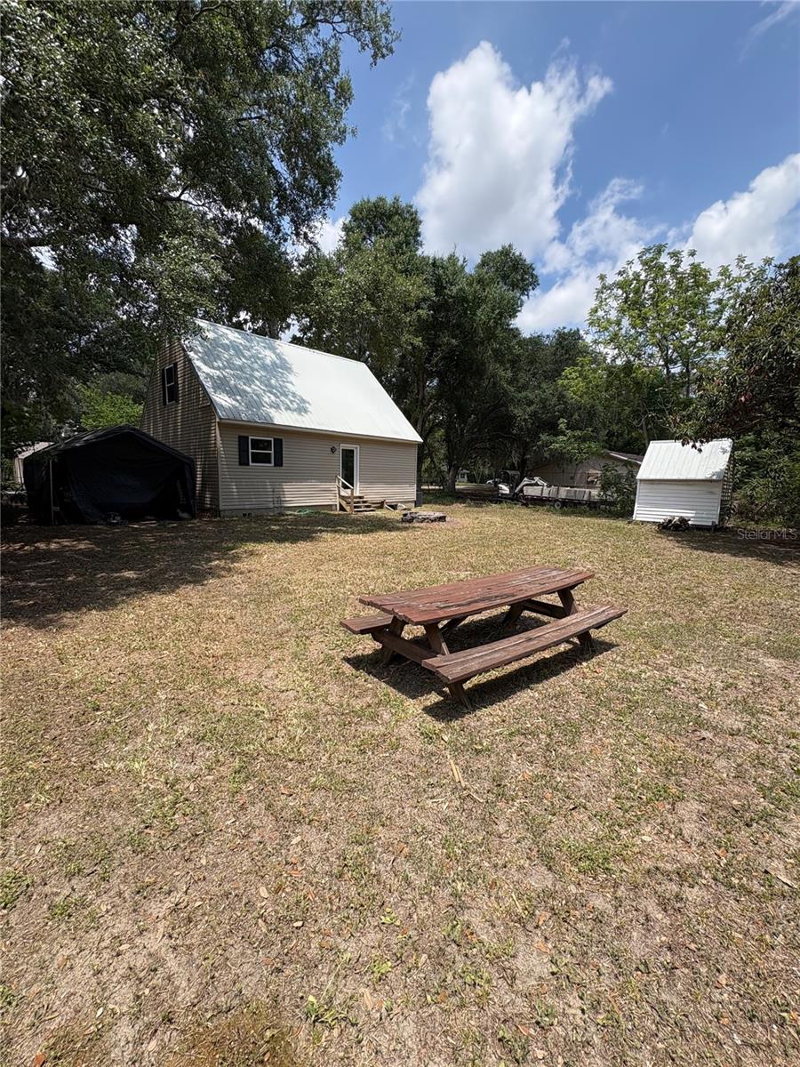 GROVELAND FARMS 23-22-24 - Residential