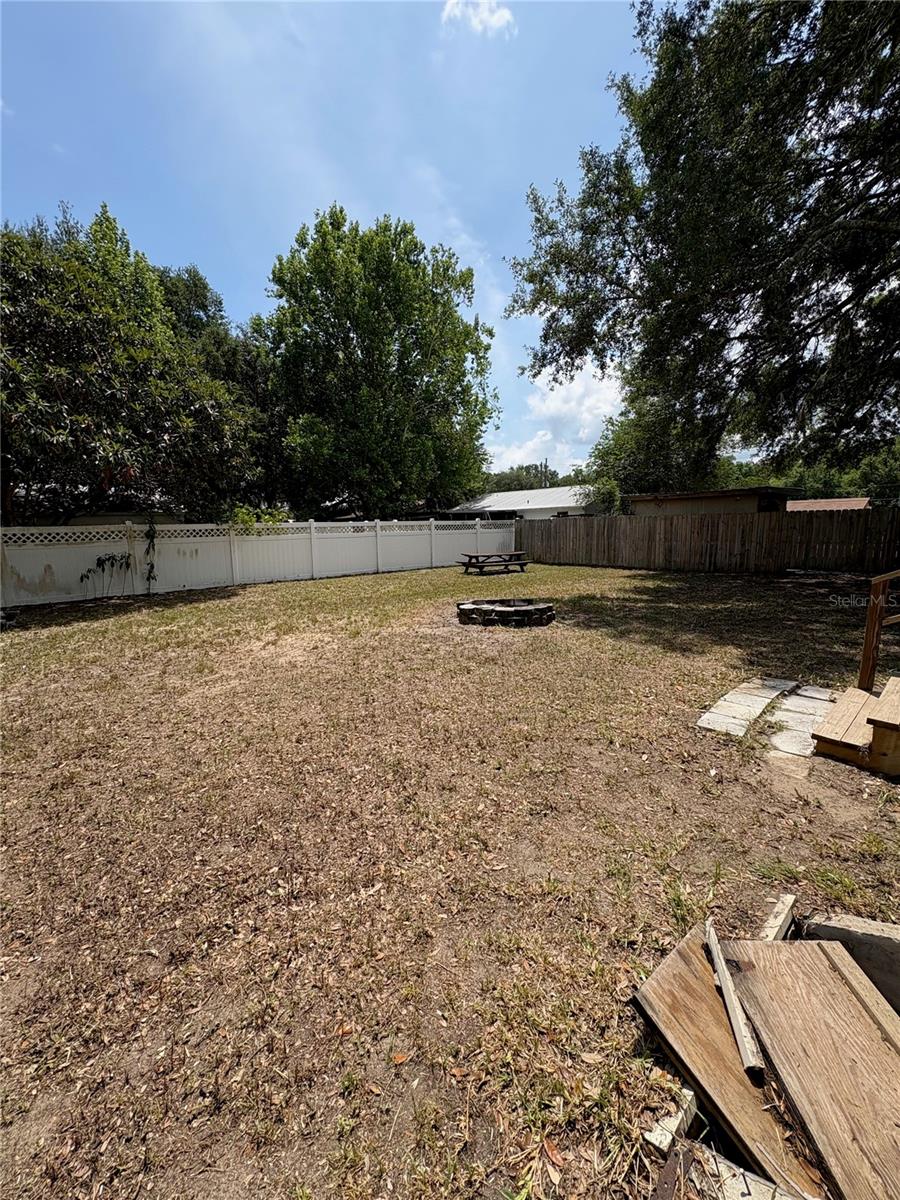 GROVELAND FARMS 23-22-24 - Residential