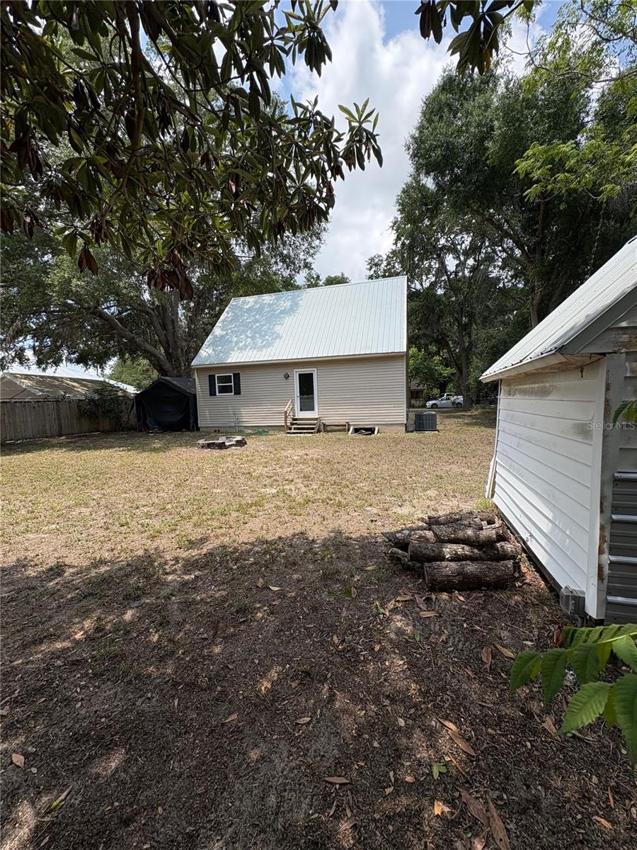 GROVELAND FARMS 23-22-24 - Residential