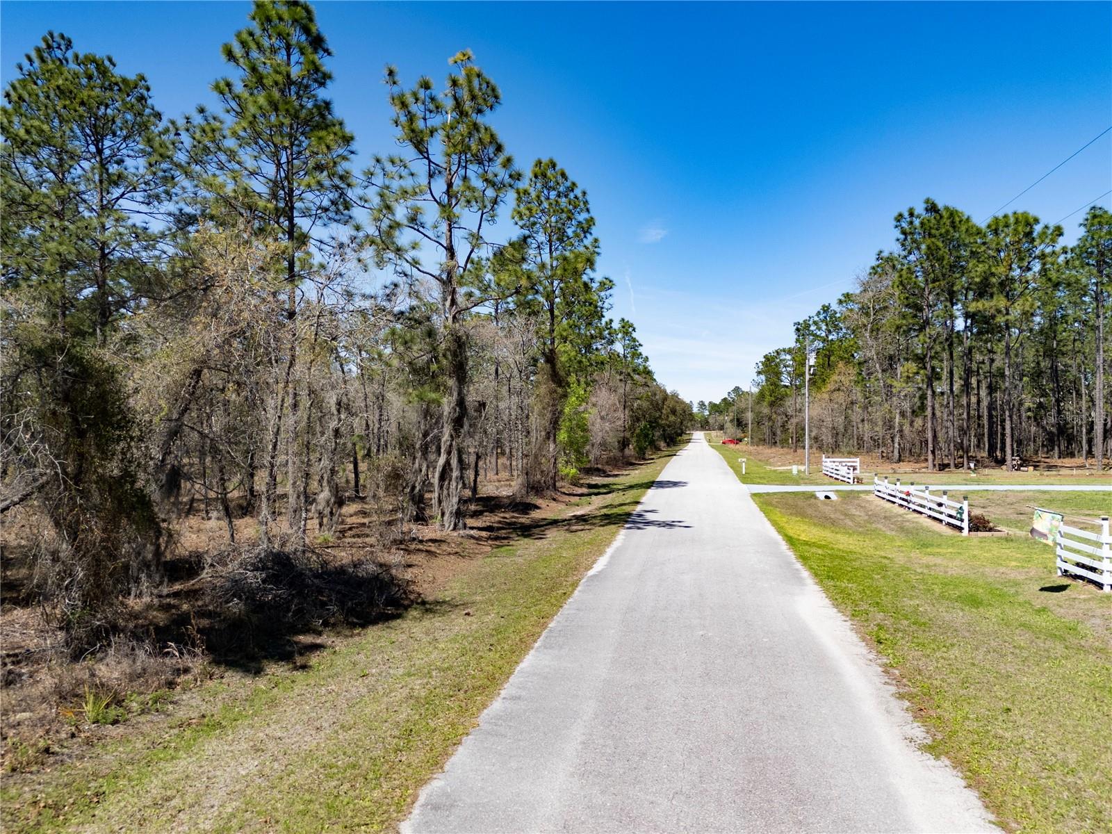 RAINBOW LAKES ESTATES SEC O - Land