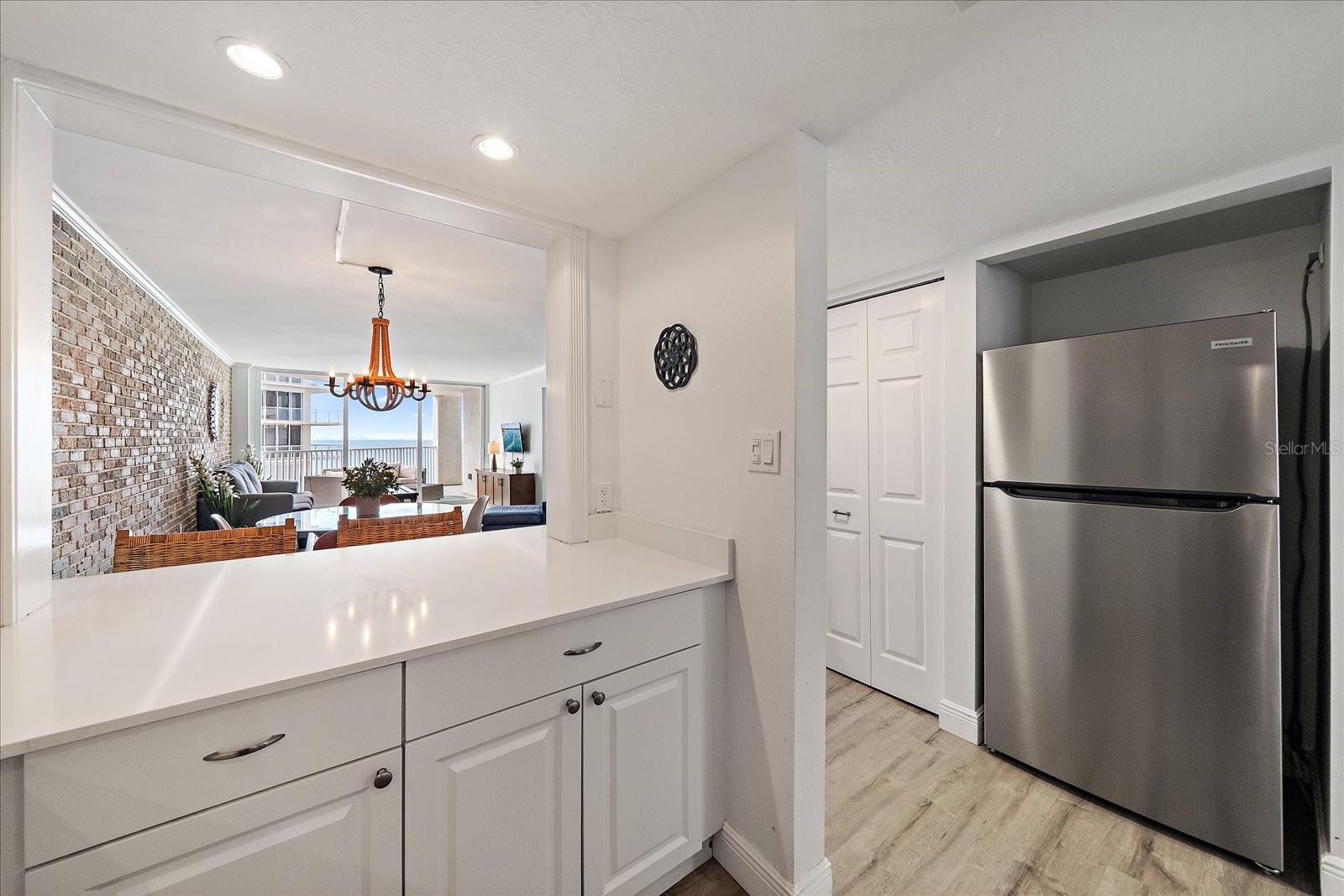 LIDO HARBOUR TOWERS - Residential