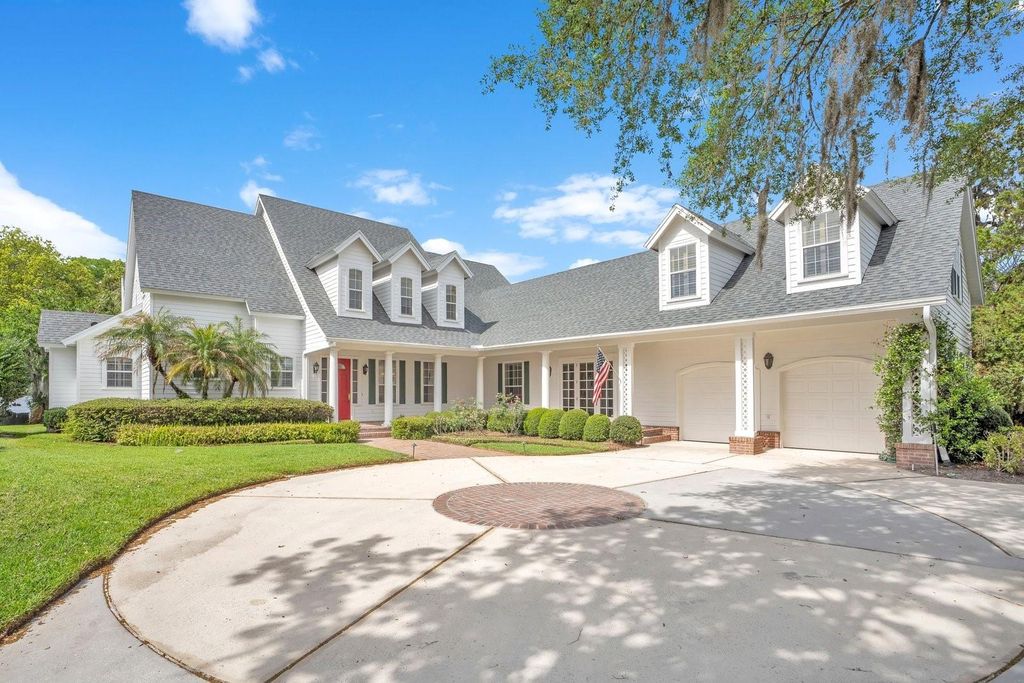 Photo of 2820 Bear Island Pointe, Winter Park, FL 32792 (MLS # O6395836)