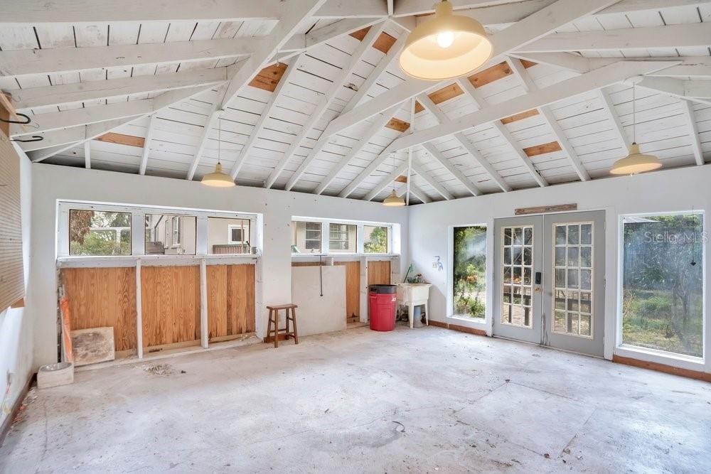 ELLNO WILLO - Residential