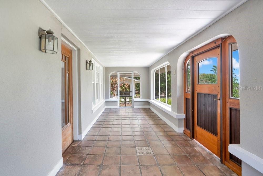 ELLNO WILLO - Residential