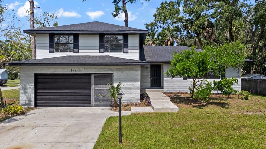 Welcome to 644 Hamlet Dr - this is an ideal home or rental property for those seeking an updated living space. This renovated POOL home has 4 bedrooms with 2.5 bathrooms. The renovations include new kitchen cabinets, kitchen appliances and Quartz countertops, fully renovated luxurious bathrooms, new flooring, new lighting, new ceiling fans and more. NEW Roof in 2025, AC in 2024 and newer Water Heater! This home also has a newly painted interior/exterior. Quiet Neighborhood, Close to all Major Highways, and Shopping Centers. Also an excellent rental investment opportunity.
