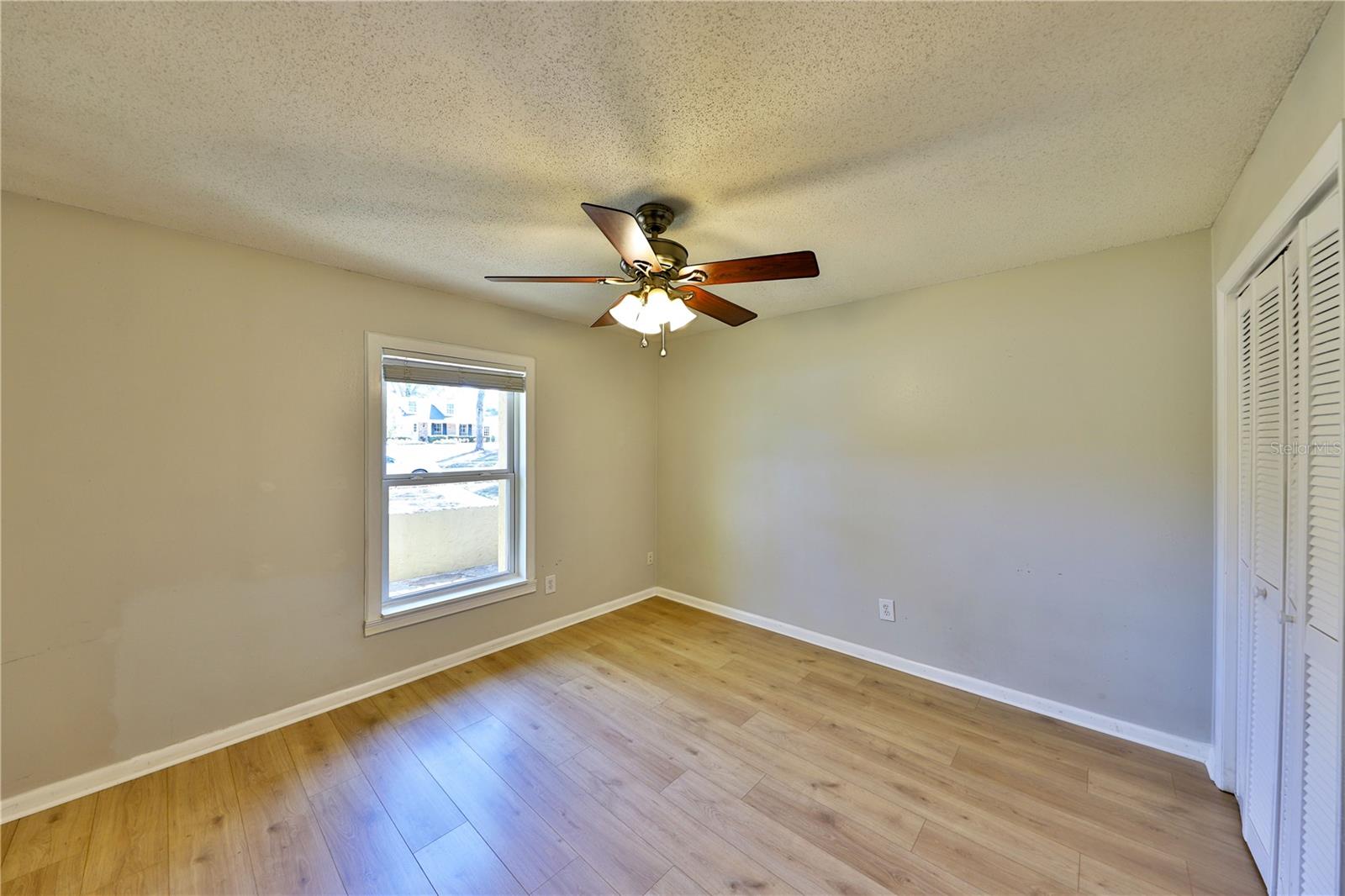 SWEETWATER OAKS - Residential