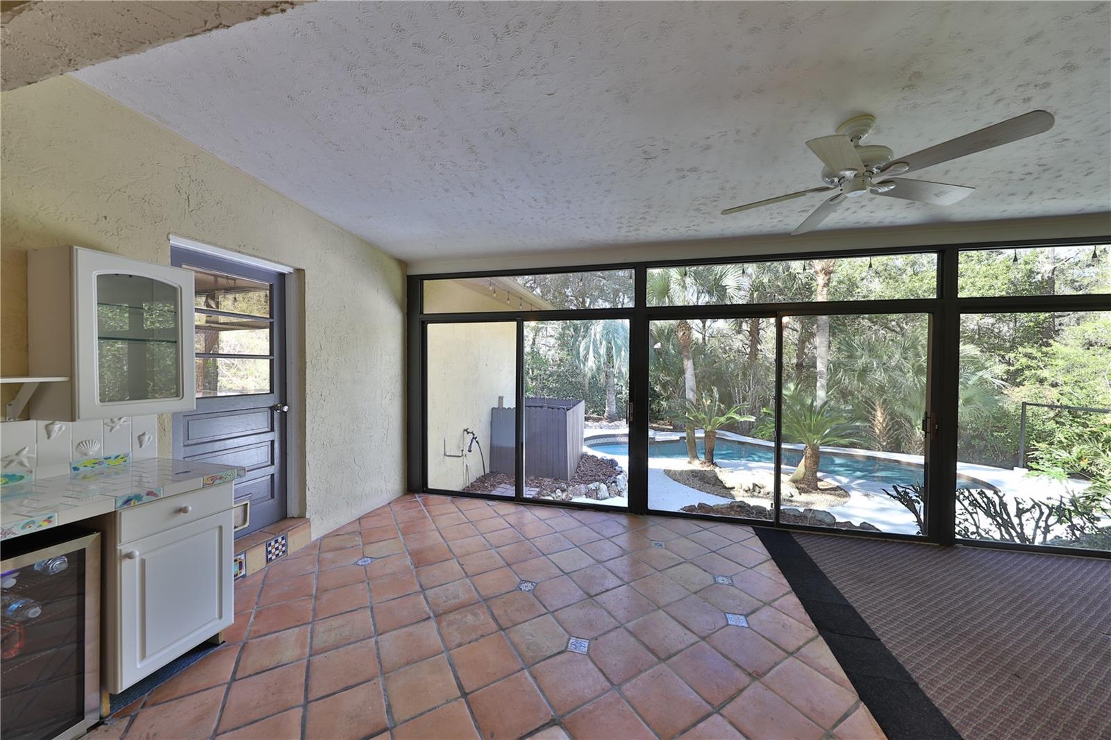 SWEETWATER OAKS - Residential