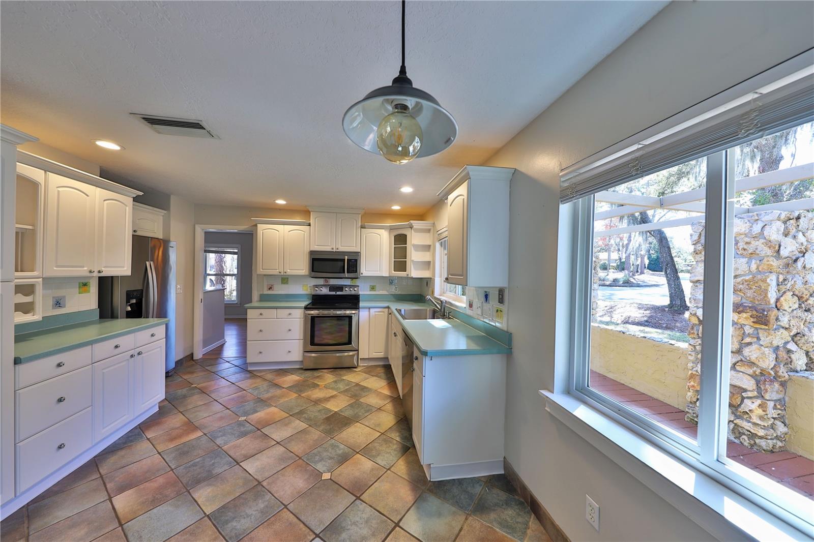 1000 CROOKED OAK COURT