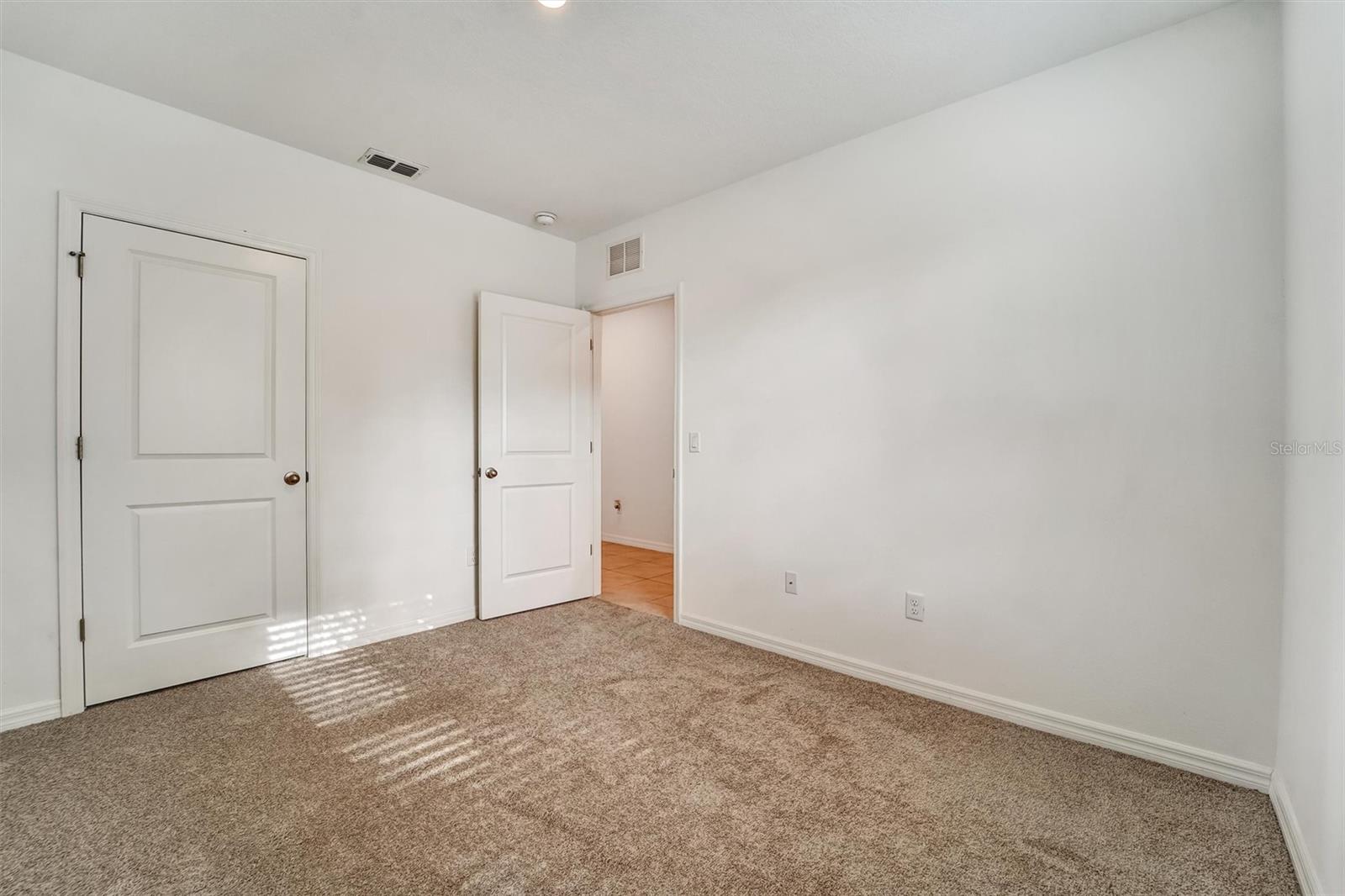 LINKS/CALUSA SPGS - Residential