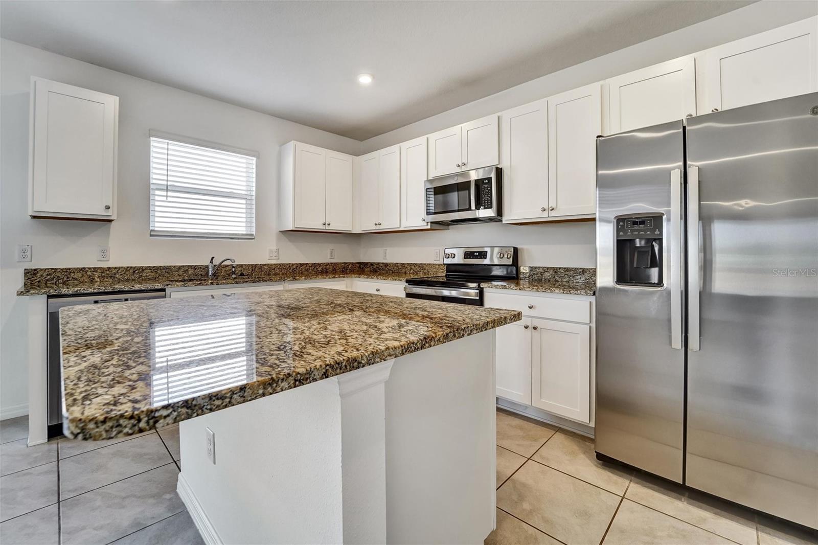 LINKS/CALUSA SPGS - Residential