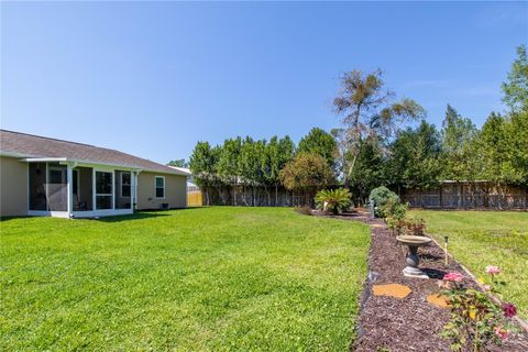 A home in DELAND