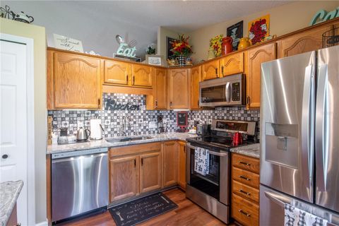 A home in DELAND