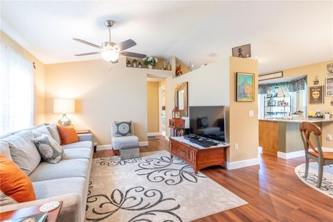 A home in DELAND