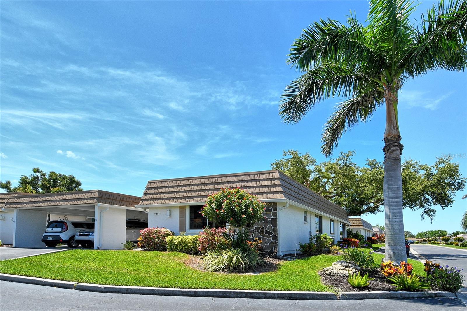 Sarasota Seasonal Rental! Located in the 55+ Private and Active Community of Strathmore Villas. This 2bed/2bath villa has been beautifully updated and furnished, kitchen has a center island and seating area, stainless appliances, and fully equipped. There is a large family room and dining room, plus a formal living area. The primary bedroom has a king-sized bed, walk-in closet, and ensuite bathroom with single vanity. There is also an indoor closet with a washer and dryer. Relax on the peaceful outside furnished patio with BBQ grill. This community offers many amenities which include a clubhouse with a full-service kitchen, billiard room, meeting room, library, fitness center, shuffleboard, and many social activities, large, heated pool with a beautiful paver deck and water/marina views to see gorgeous sunsets! The marina connects to Phillippi Creek, Sarasota Bay, and the Gulf of Mexico. You are ideally located to shopping, dining, downtown Sarasota and a very short drive to the famous Siesta Key Beach and village. *AT LEAST ONE OCCUPANT MUST BE 55+.**