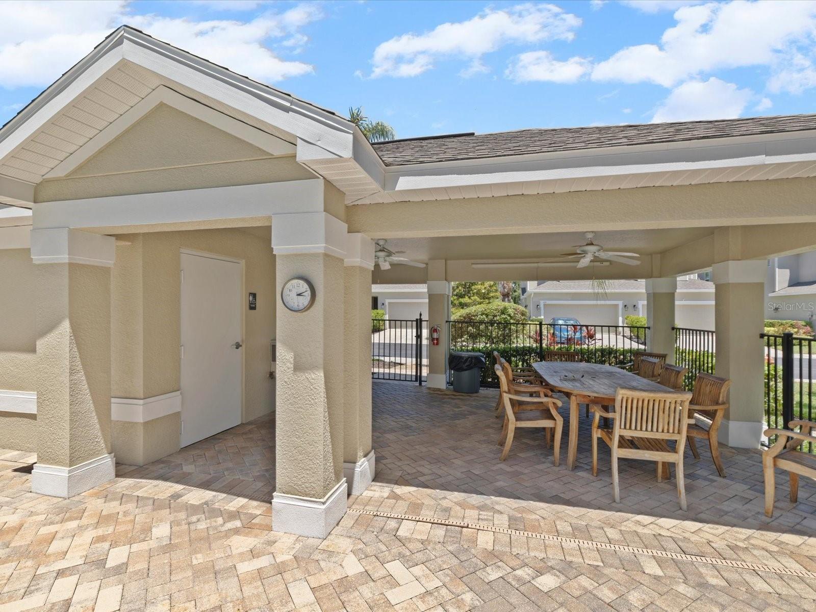 HARBOR SPGS OF PALM HARBOR - Residential