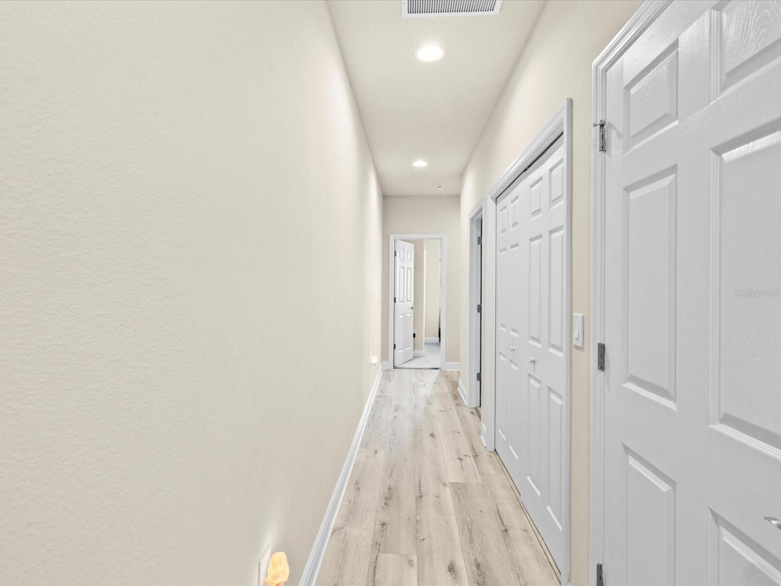 HARBOR SPGS OF PALM HARBOR - Residential