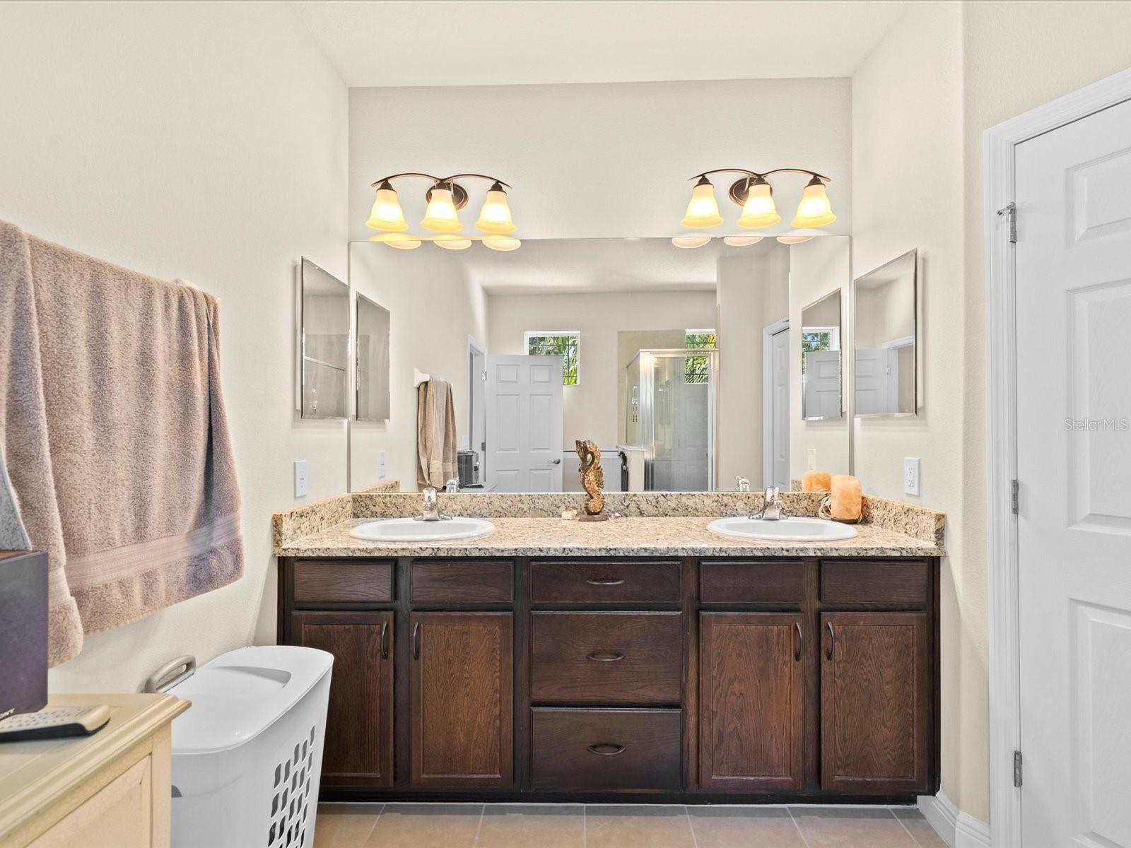 HARBOR SPGS OF PALM HARBOR - Residential
