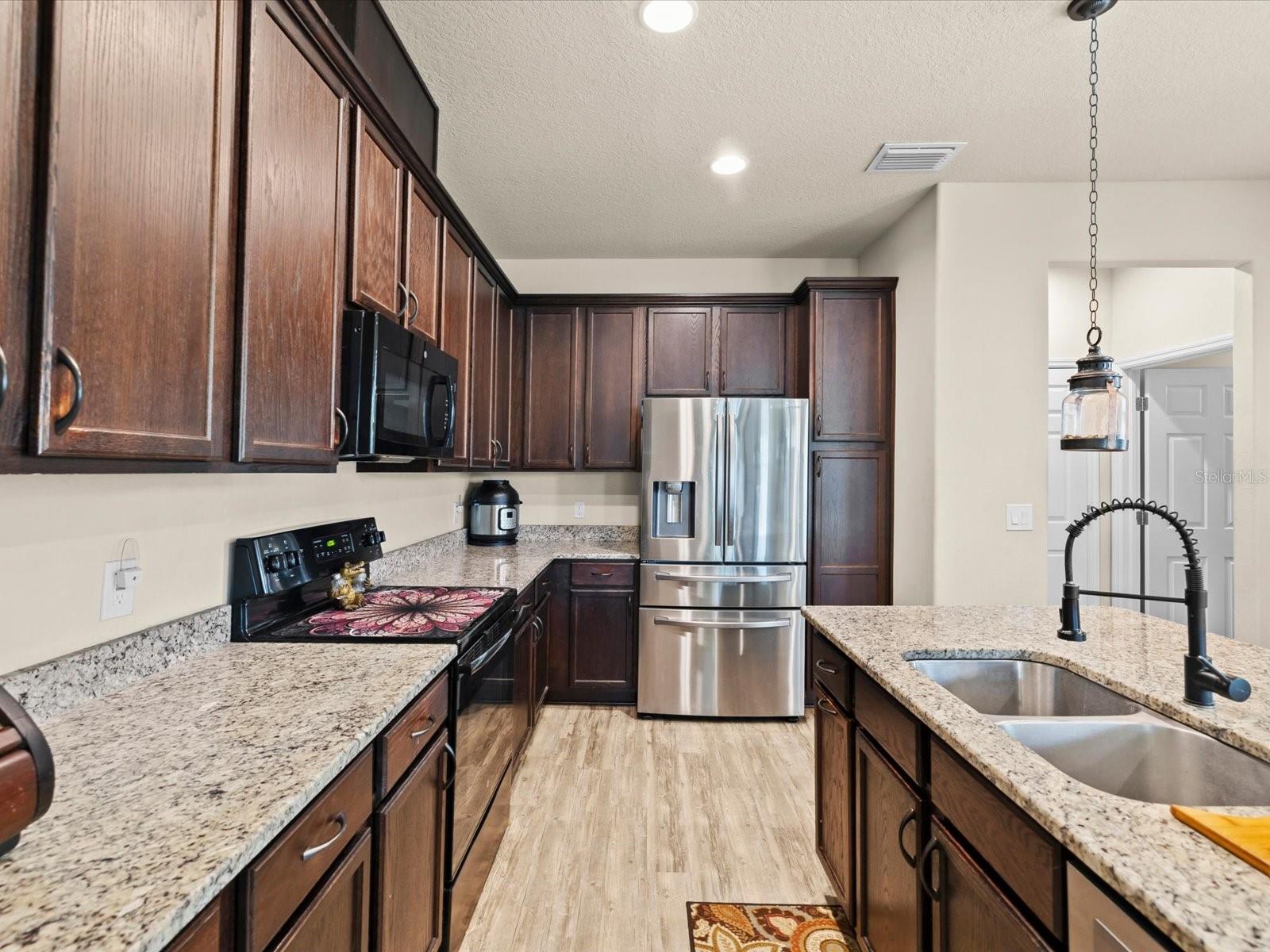 HARBOR SPGS OF PALM HARBOR - Residential