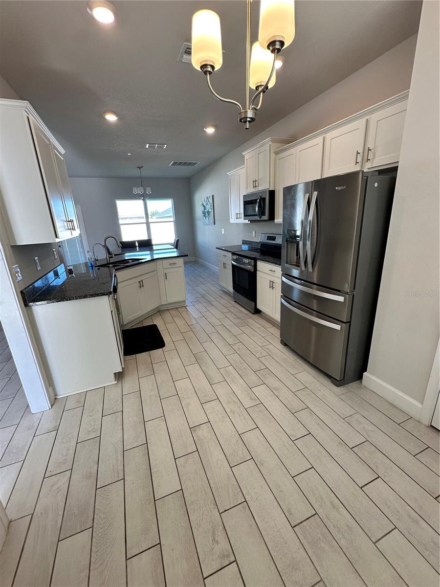 ABBEY GLEN PH TWO - Residential