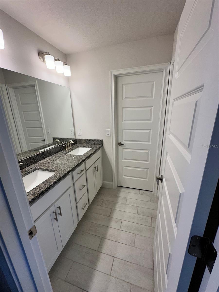 ABBEY GLEN PH TWO - Residential